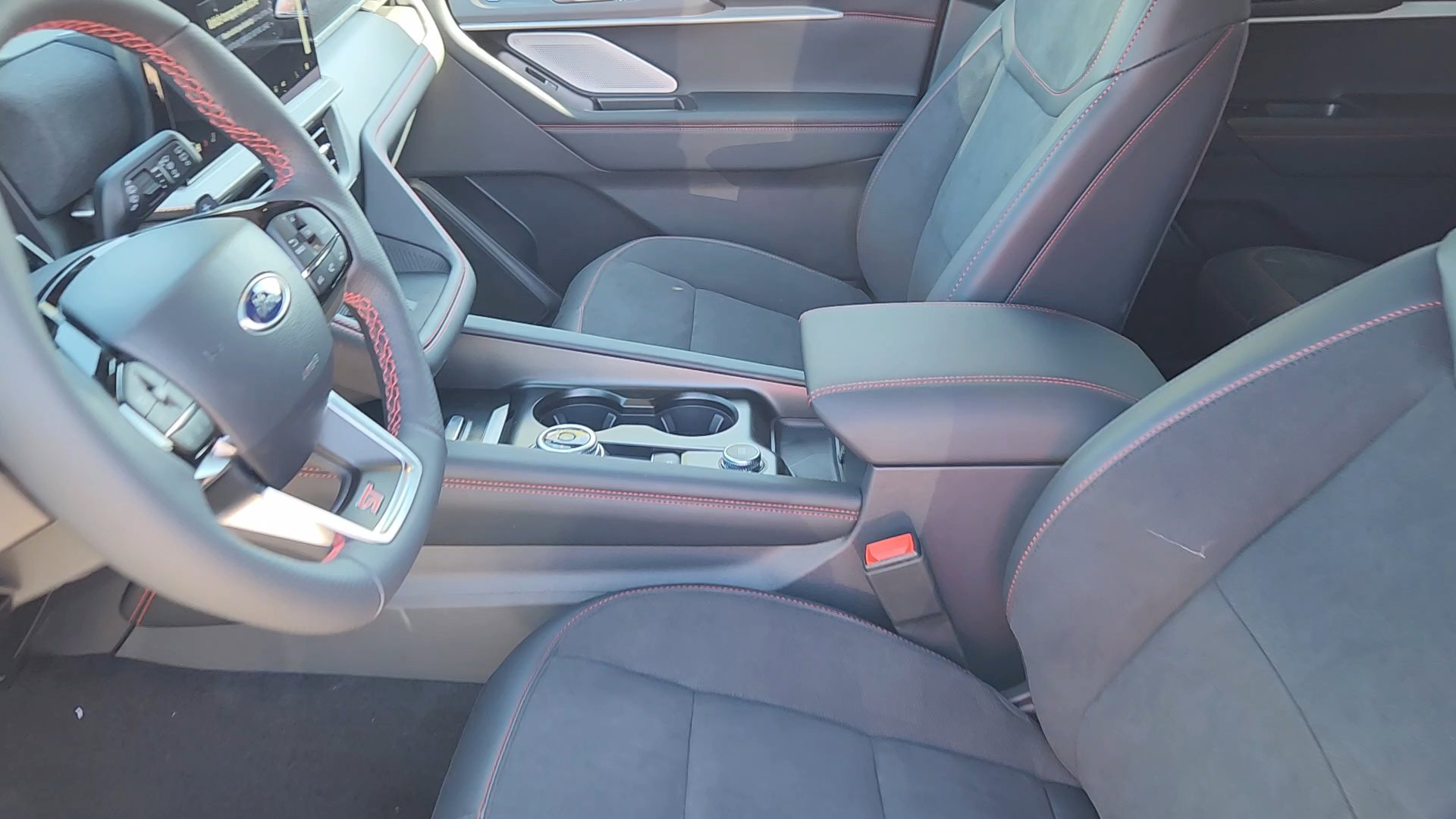 New 2025 Ford Explorer ST w/ Sun And Sound Package image 18