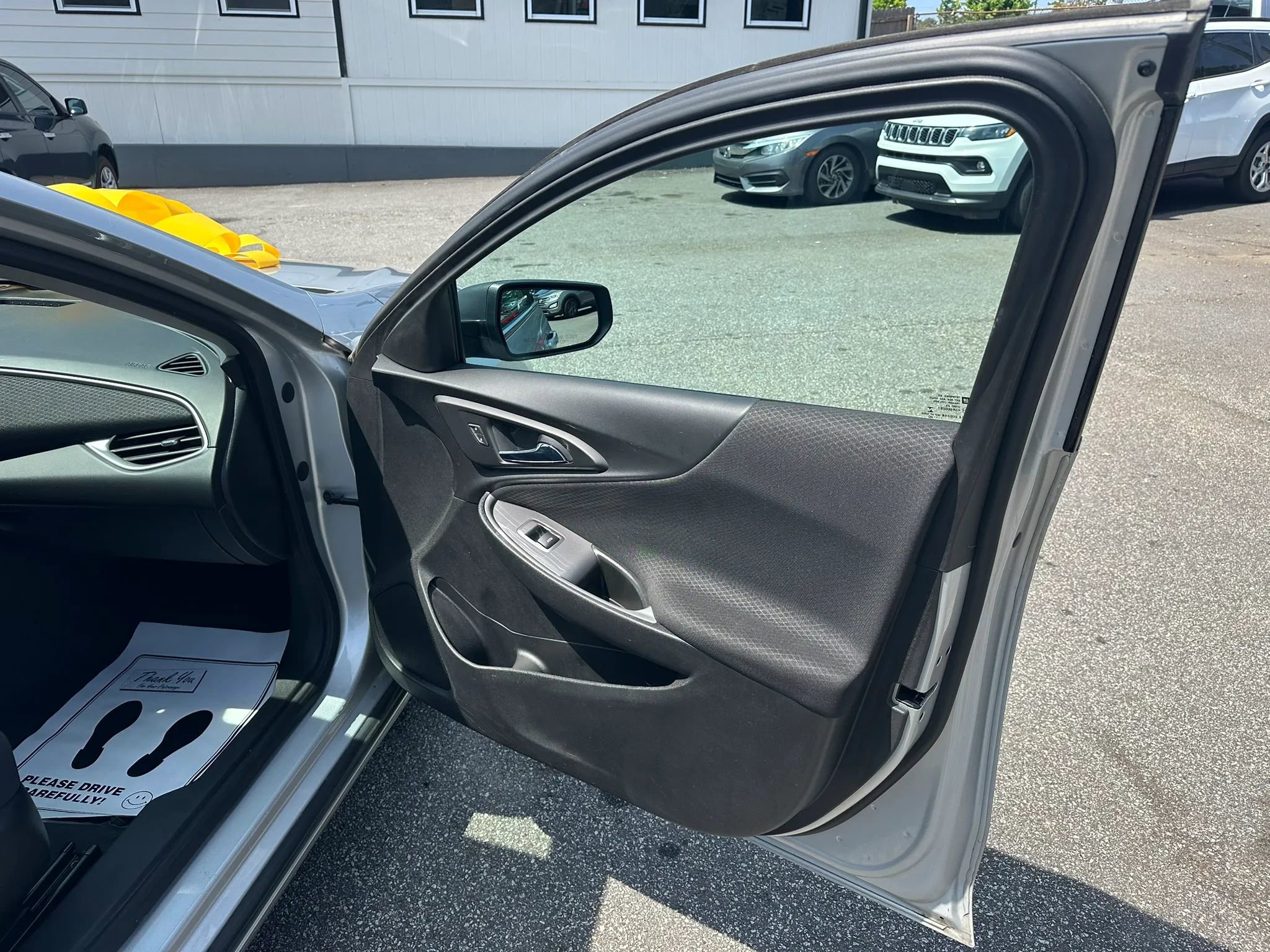 Used 2020 Chevrolet Malibu LS FWD image 14