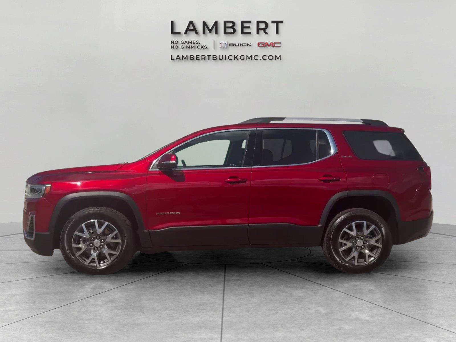 Used 2023 GMC Acadia SLE w/ Driver Convenience Package FWD image 2