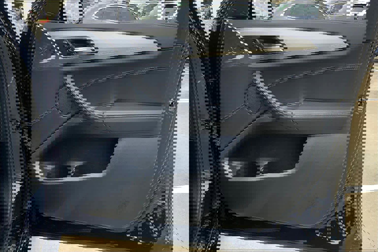 Used 2023 BMW X4 M40i w/ Premium Package image 26