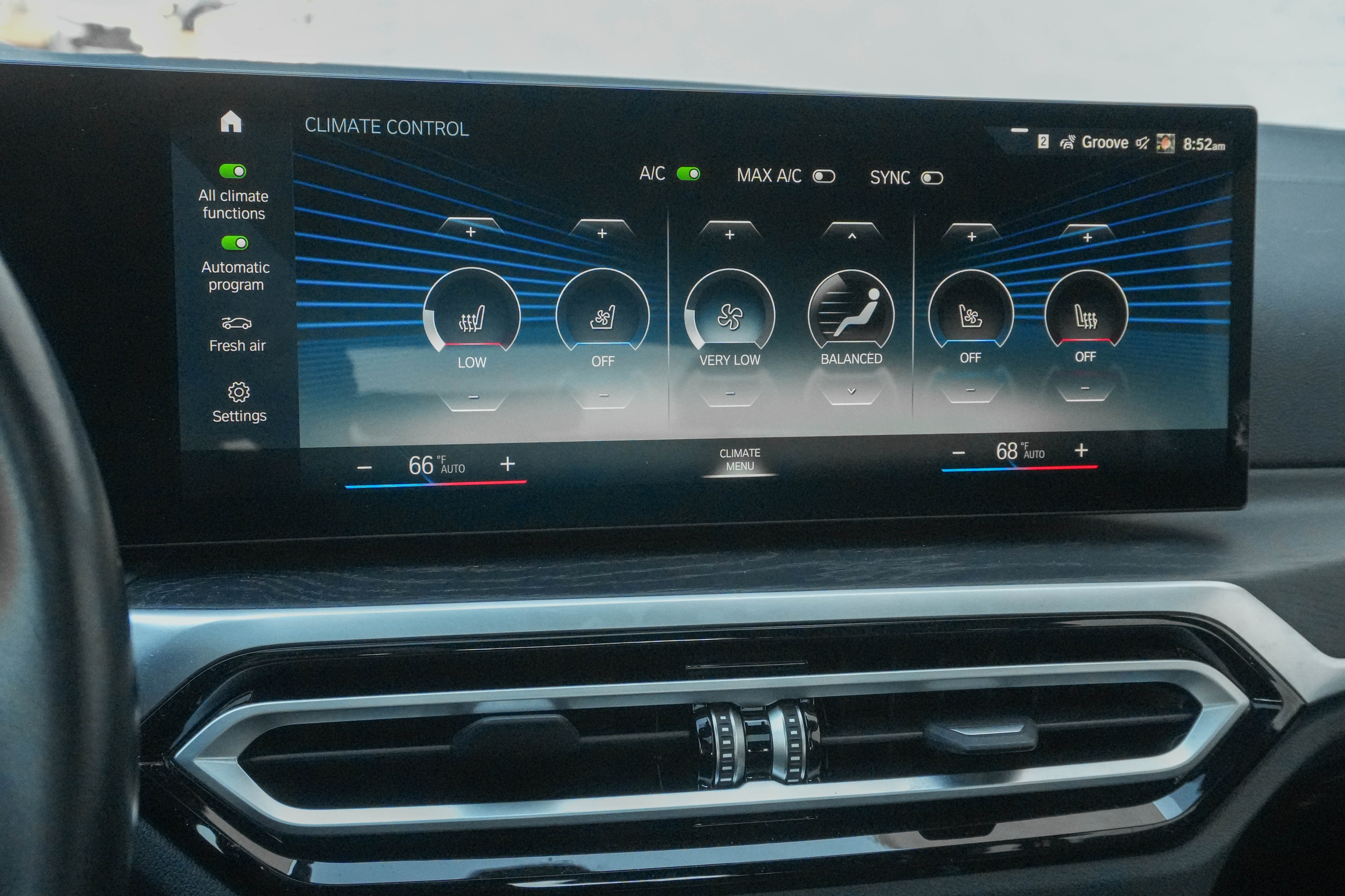 Used 2023 BMW i4 eDrive40 RWD image 25