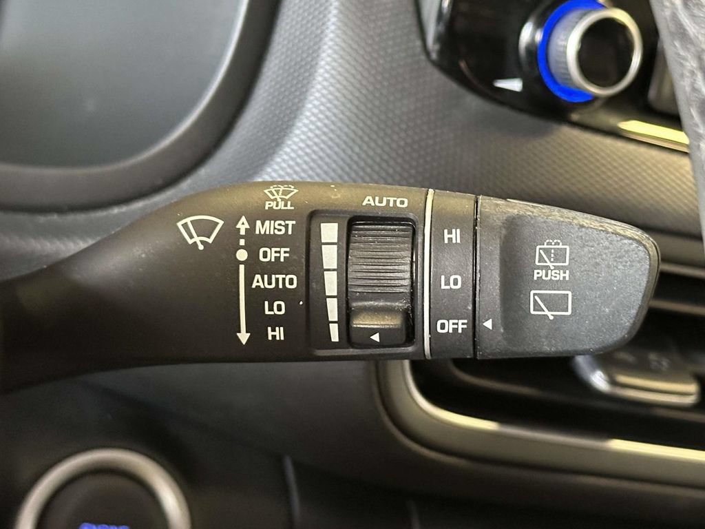 Used 2023 Hyundai Kona Limited w/ Cargo Package AWD/4WD image 27
