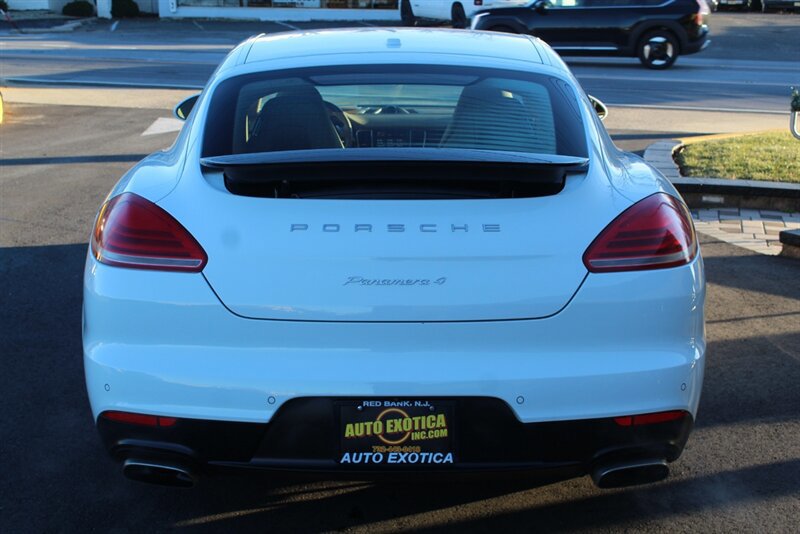 Used 2015 Porsche Panamera 4 AWD/4WD image 25