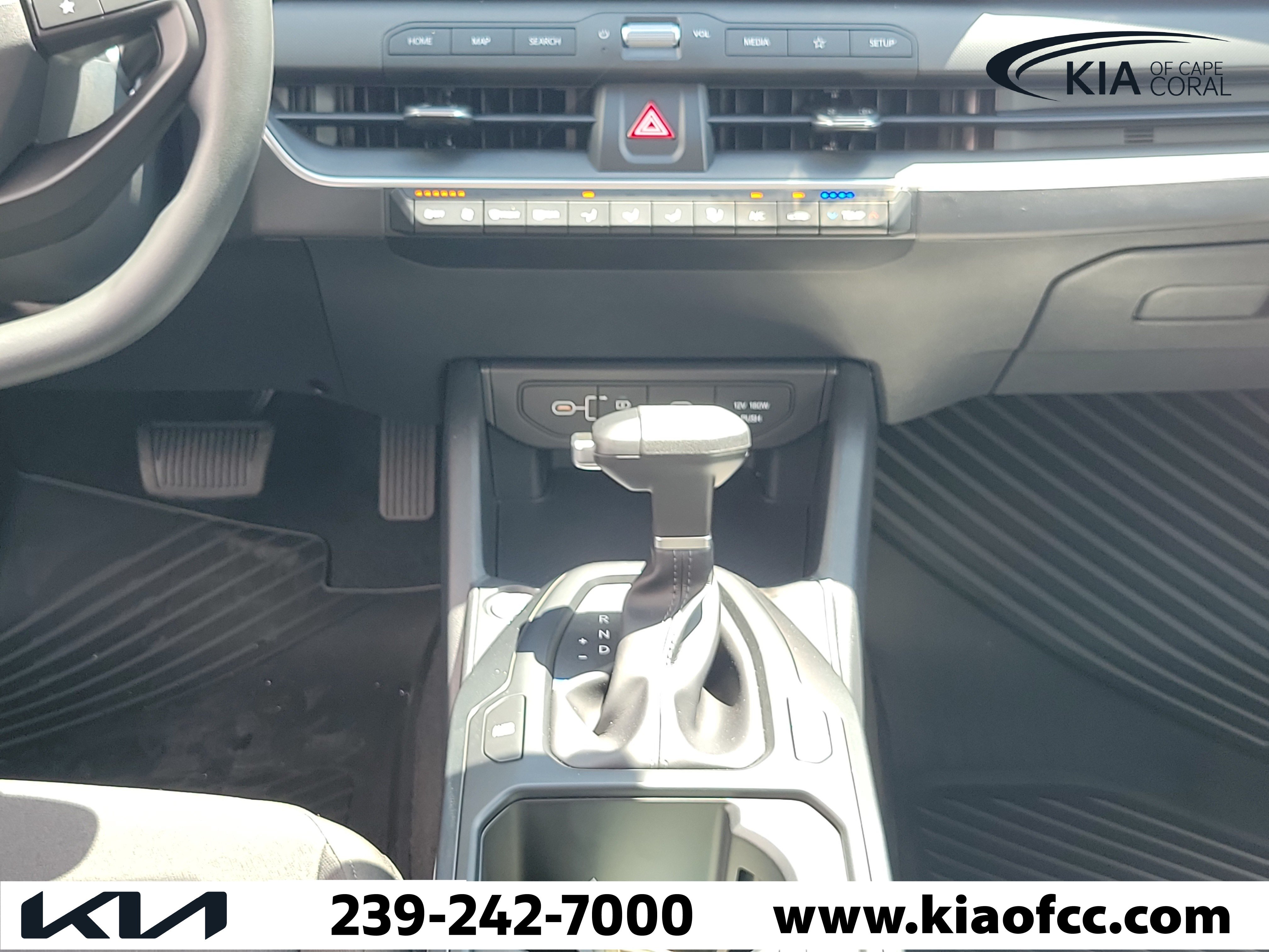 New 2026 Kia K4 FWD image 18