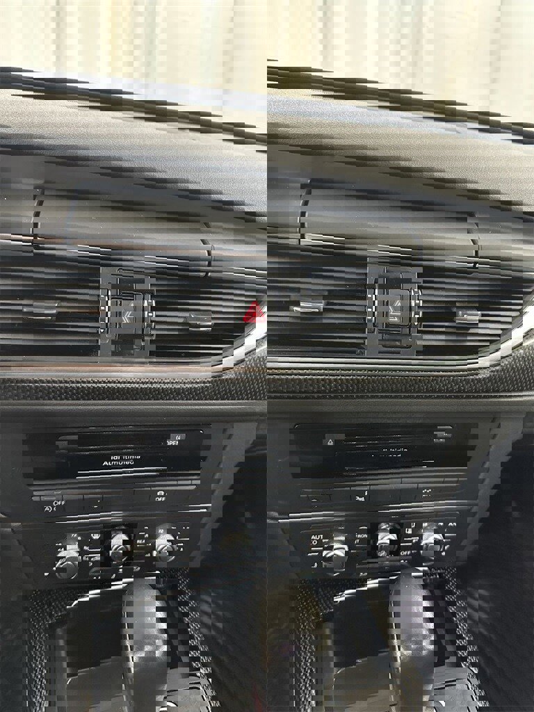 Used 2018 Audi A6 3.0T Sport image 17