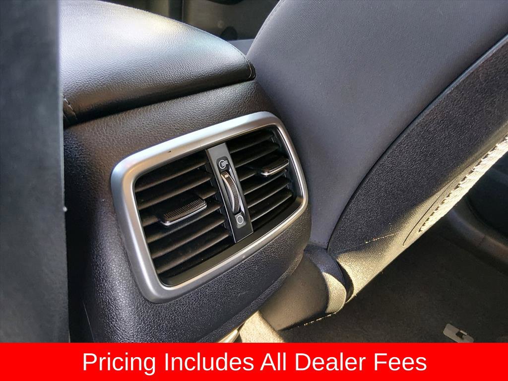 Used 2019 Kia Sorento FWD V6 image 12