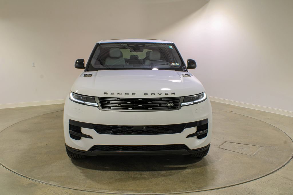 Used 2023 Land Rover Range Rover Sport SE image 8