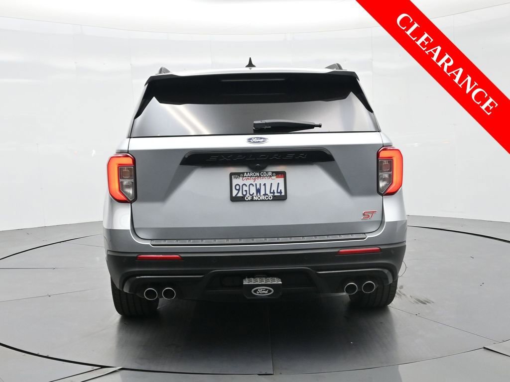 Used 2023 Ford Explorer ST w/ Equipment Group 401A image 8