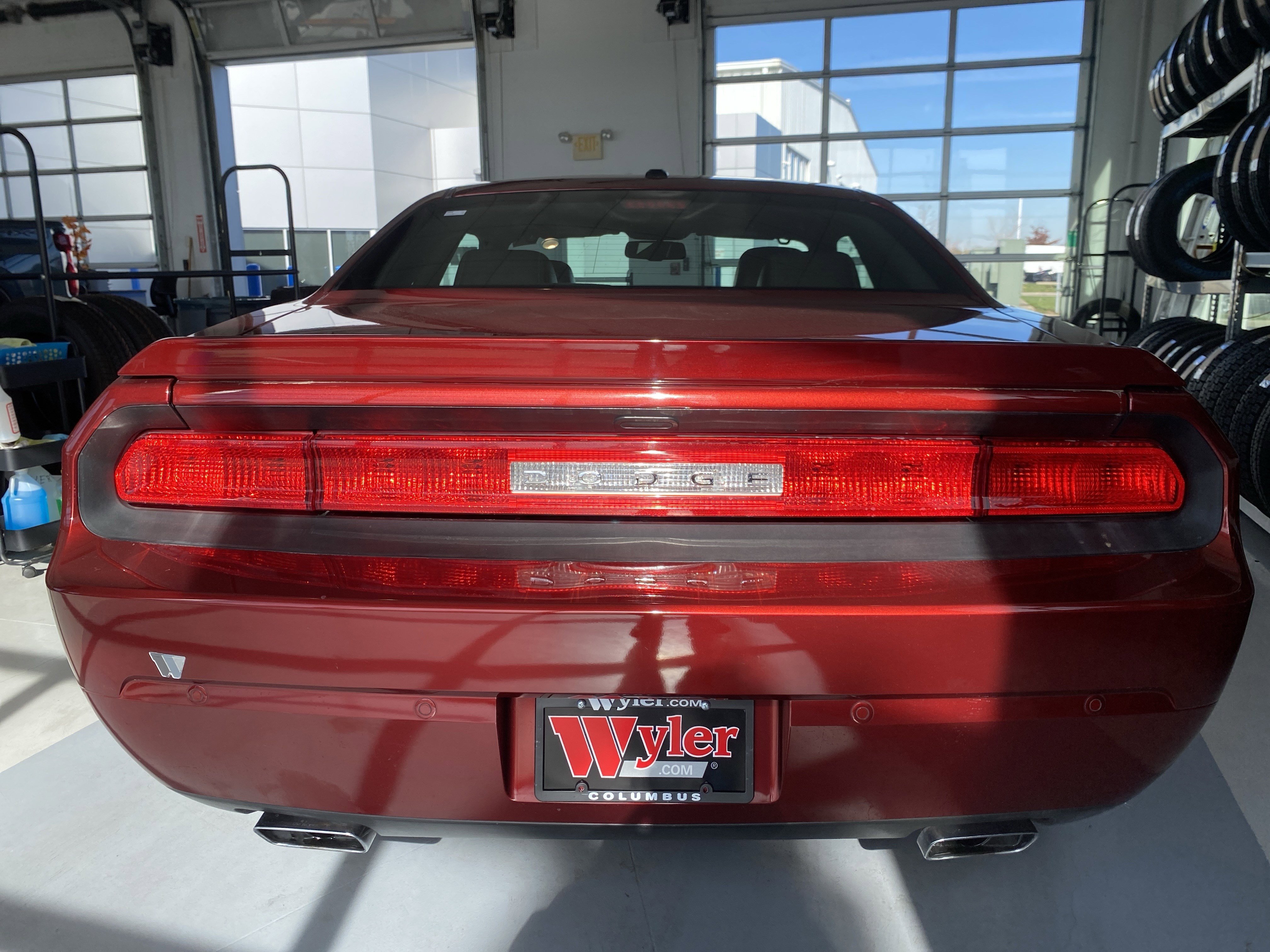 Used 2014 Dodge Challenger R/T image 5