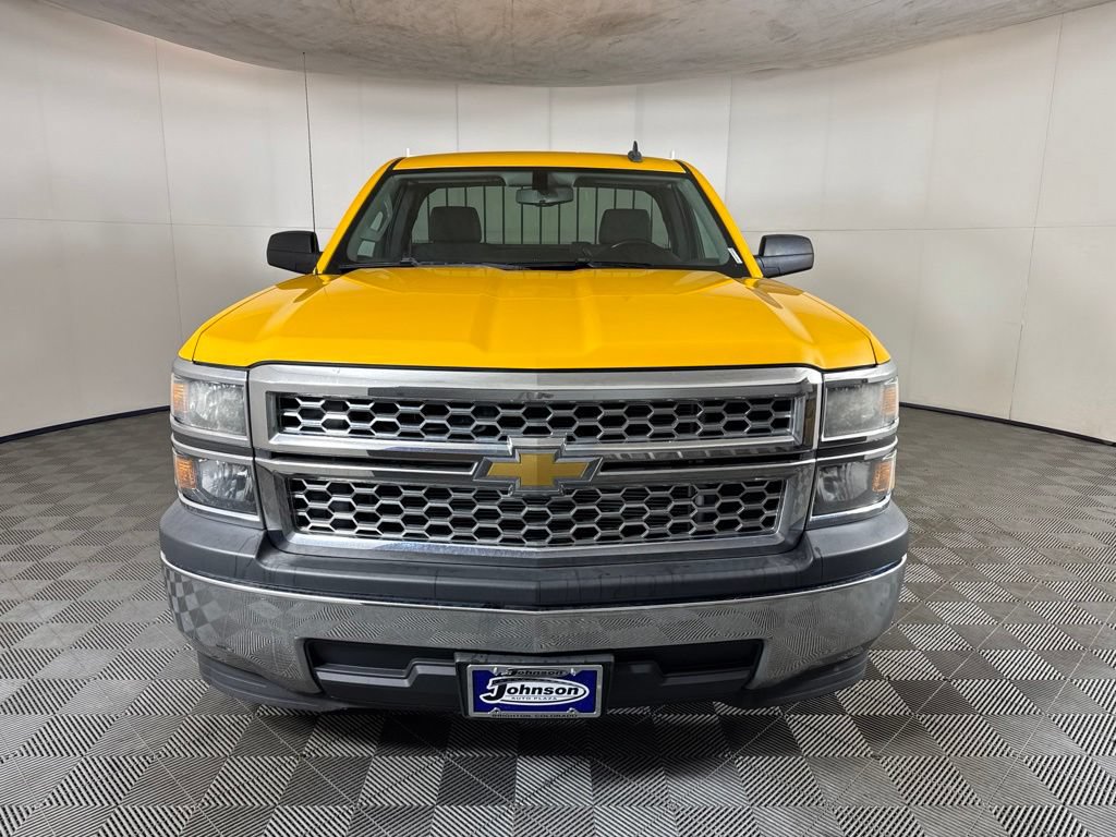 Used 2015 Chevrolet Silverado 1500 LT w/ Trailering Package RWD image 2