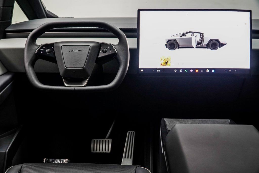 Used 2025 Tesla Cybertruck AWD Crew Cab image 24