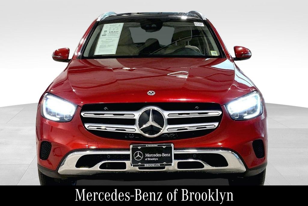 Certified 2022 Mercedes-Benz GLC 300 4MATIC image 4