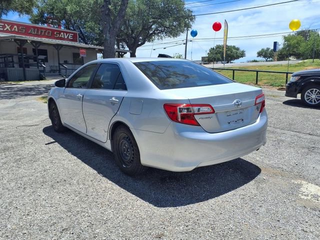 Used 2012 Toyota Camry L FWD image 5