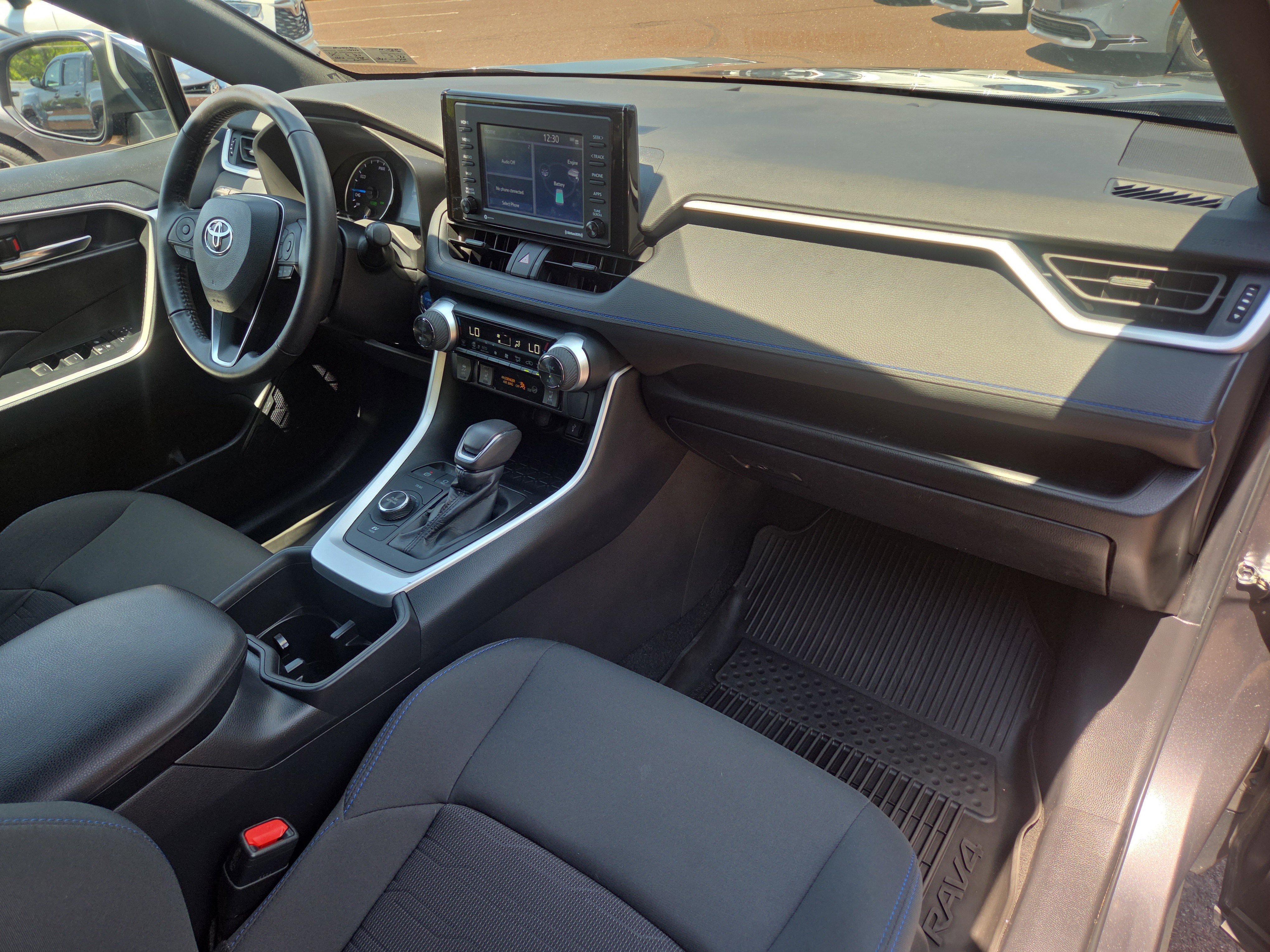 Certified 2022 Toyota RAV4 SE w/ Convenience Package AWD/4WD image 17