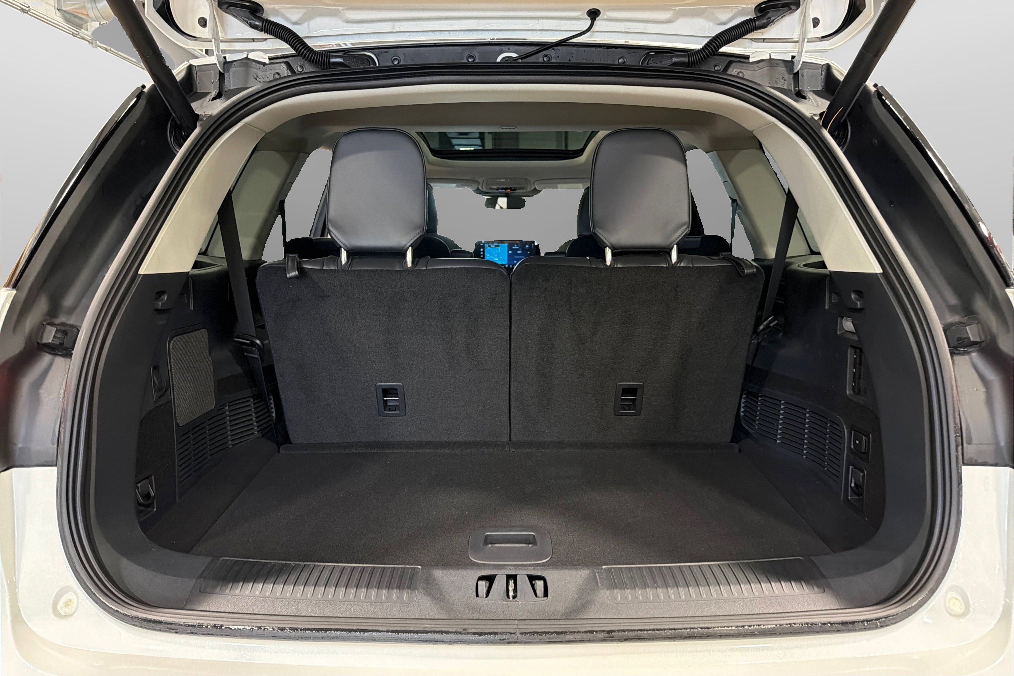 Used 2025 Lincoln Aviator AWD image 49