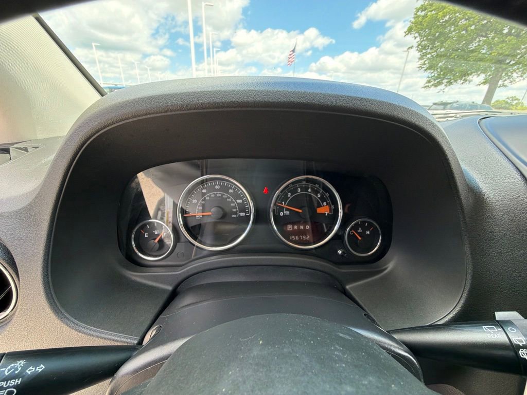 Used 2016 Jeep Compass High Altitude AWD/4WD image 17