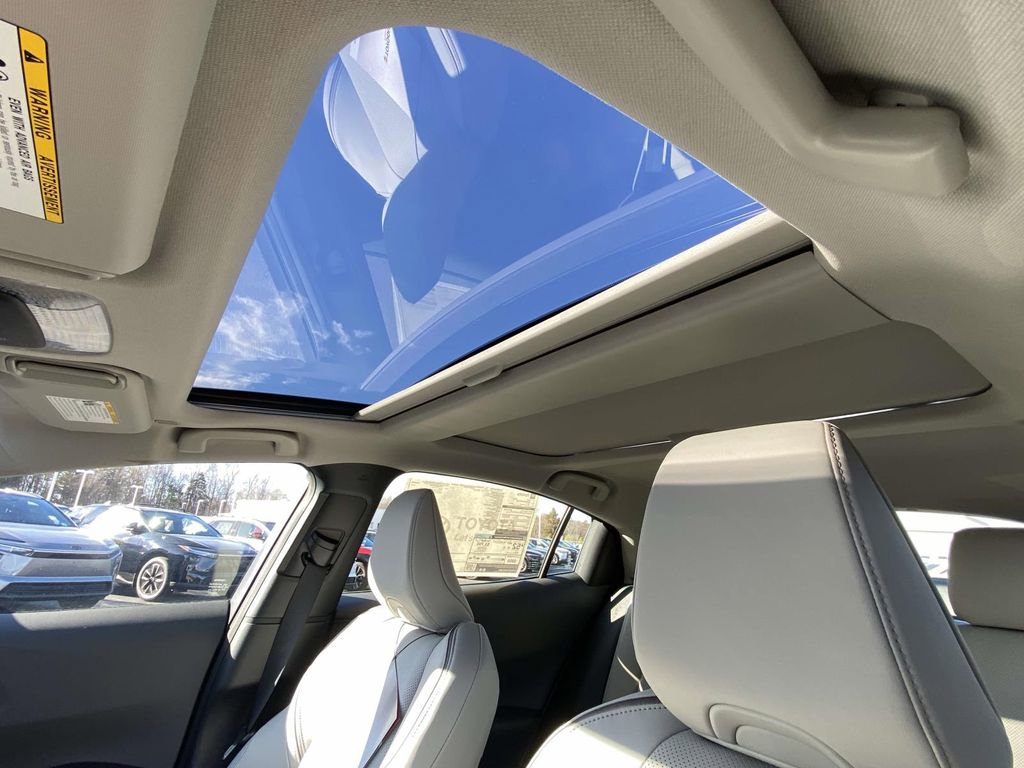 New 2026 Toyota Prius Limited image 25