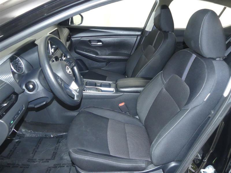 Used 2025 Nissan Sentra SV FWD image 21