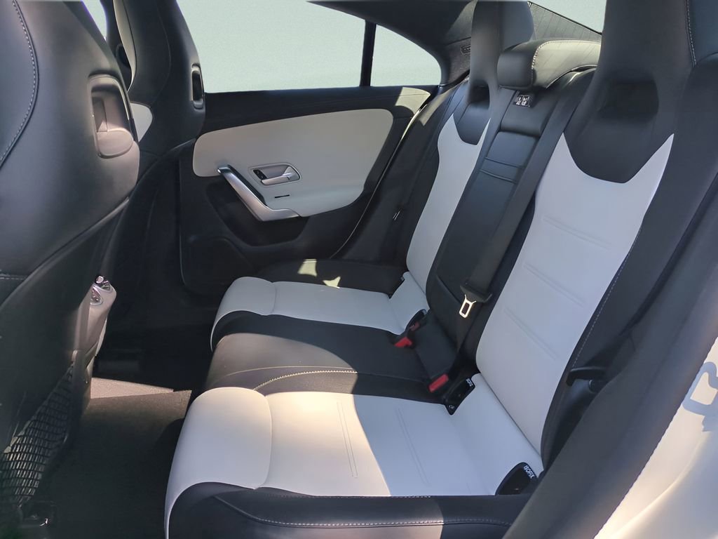 Used 2022 Mercedes-Benz CLA 35 AMG 4MATIC image 13