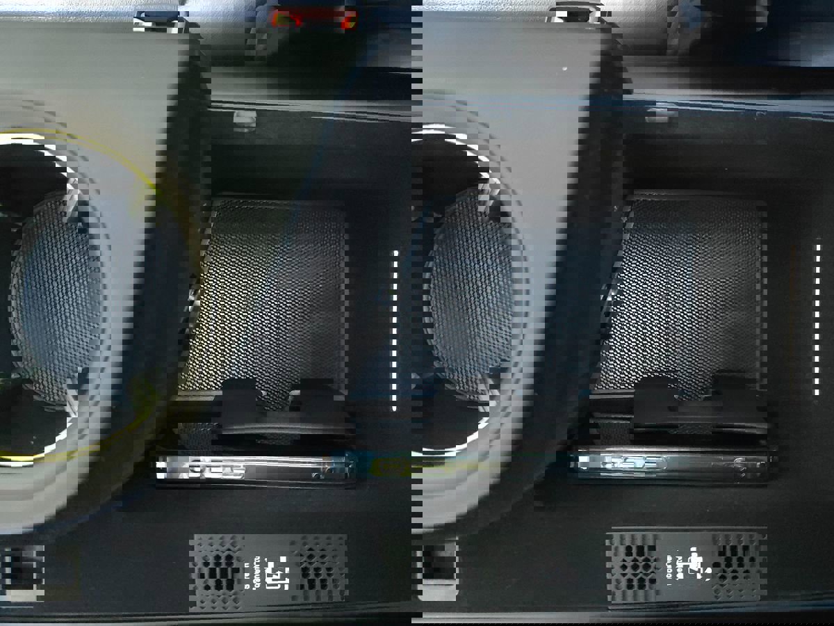 Used 2023 Porsche Taycan image 61