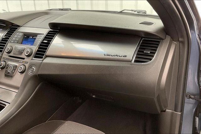 Used 2019 Ford Taurus SEL image 17
