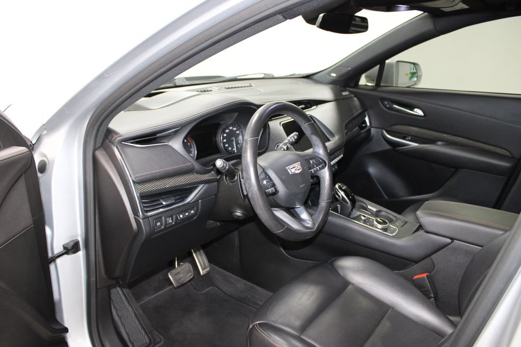 Used 2021 Cadillac XT4 Sport FWD image 21