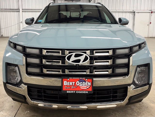 Used 2026 Hyundai Santa Cruz Limited AWD/4WD image 2