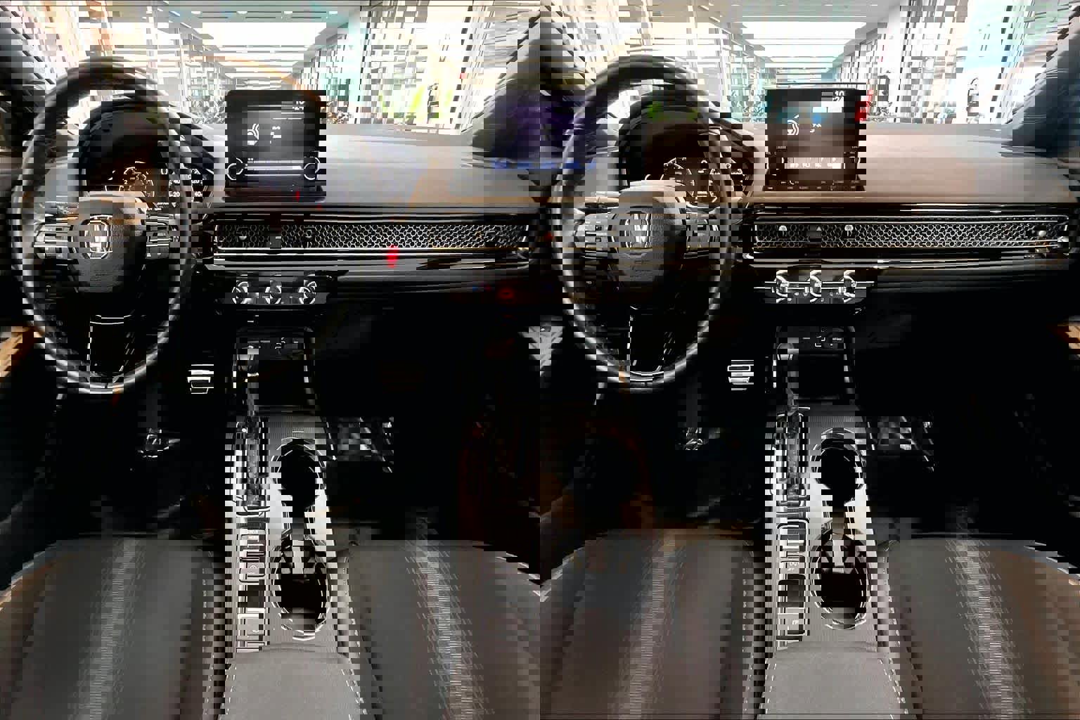 Used 2023 Honda Civic Sport image 14