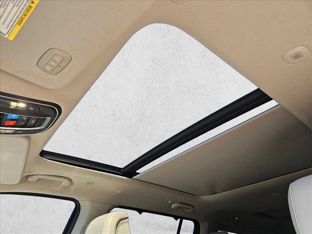 Used 2022 Jeep Wagoneer Series III w/ Premium Group I AWD/4WD image 18