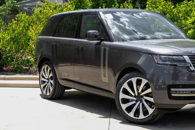 New 2026 Land Rover Range Rover SE AWD/4WD image 8