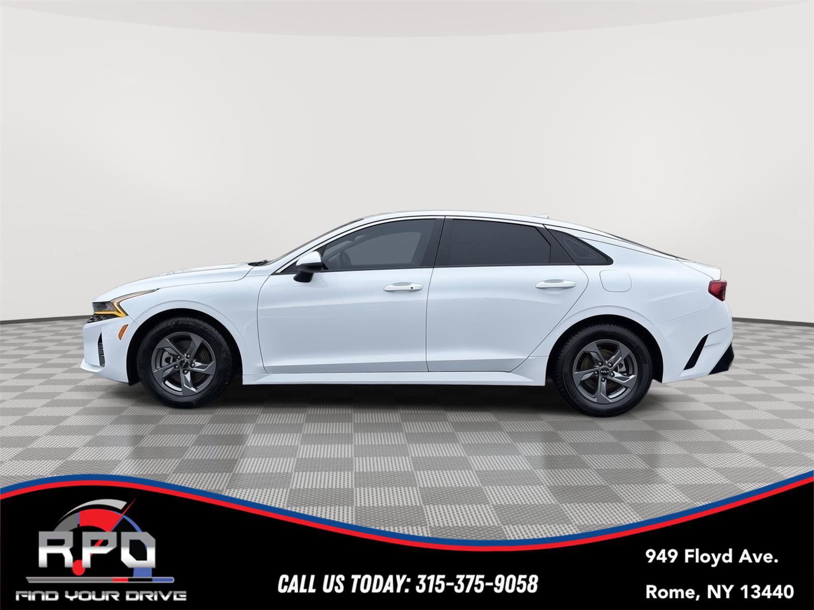 Used 2022 Kia K5 LXS image 2