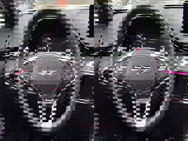 Used 2025 Genesis GV70 3.5T Sport w/ Sport Advanced Package image 24