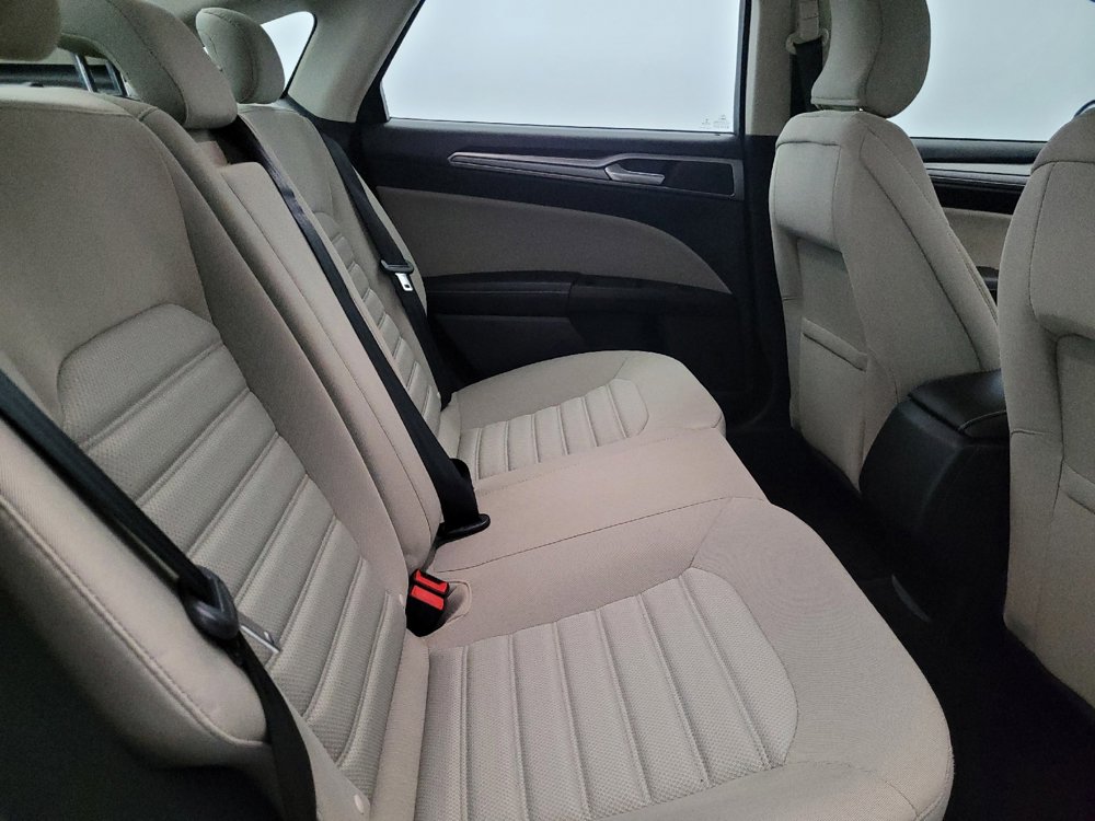 Used 2018 Ford Fusion S image 19