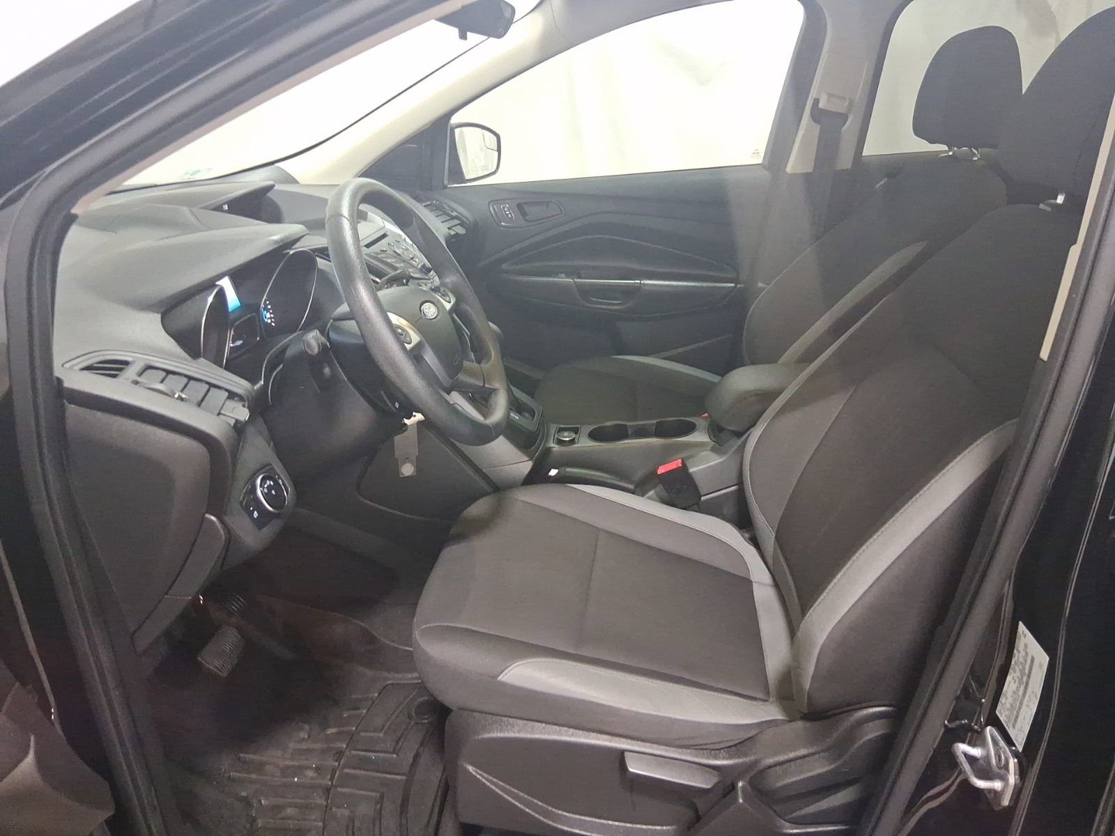 Used 2016 Ford Escape S FWD image 13