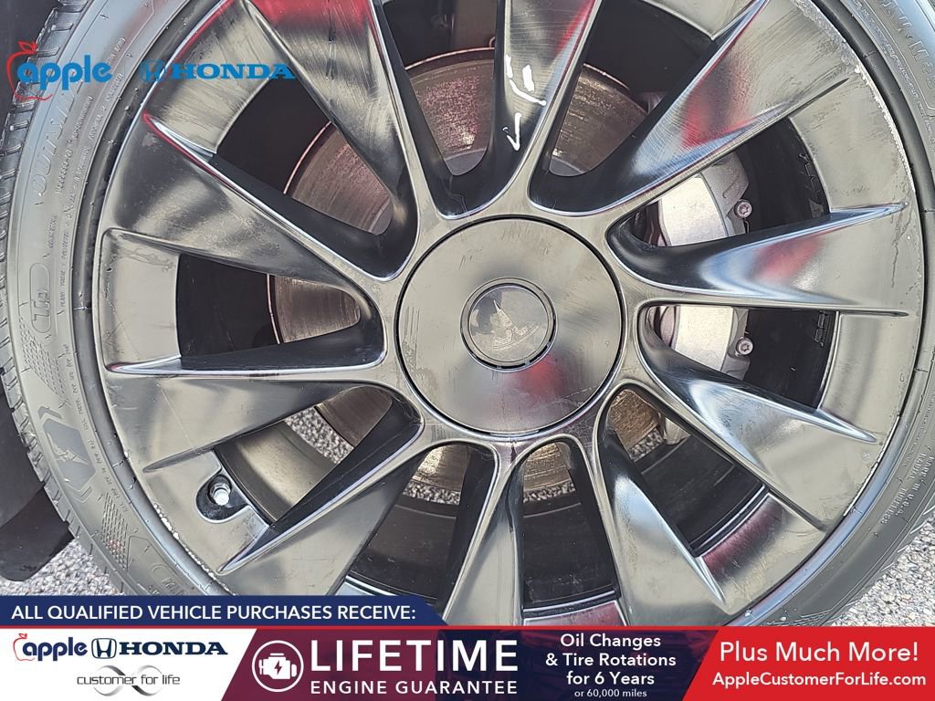 Used 2023 Tesla Model Y Long Range image 33