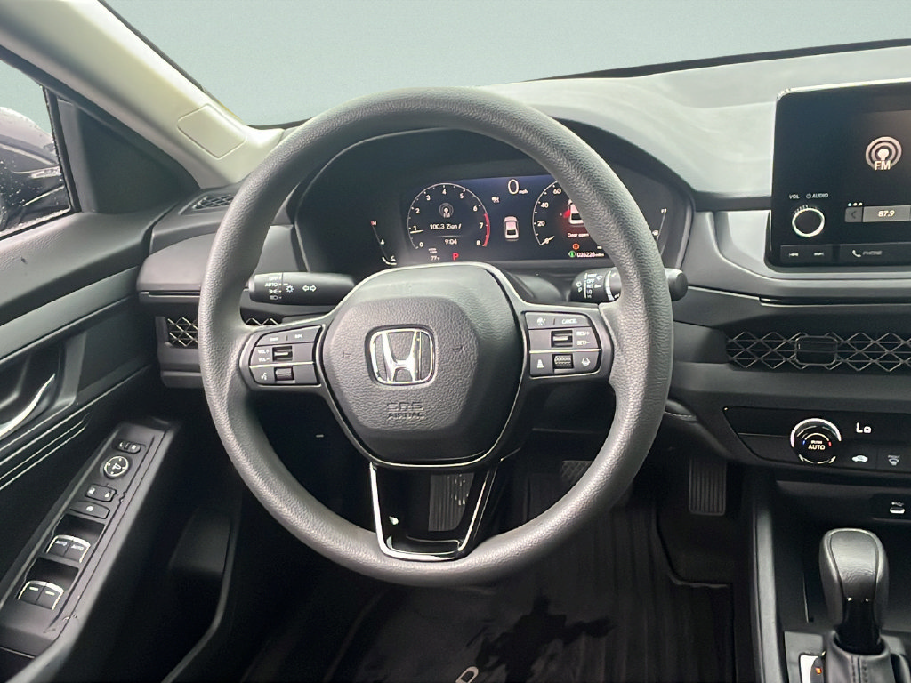 Used 2023 Honda Accord LX image 17