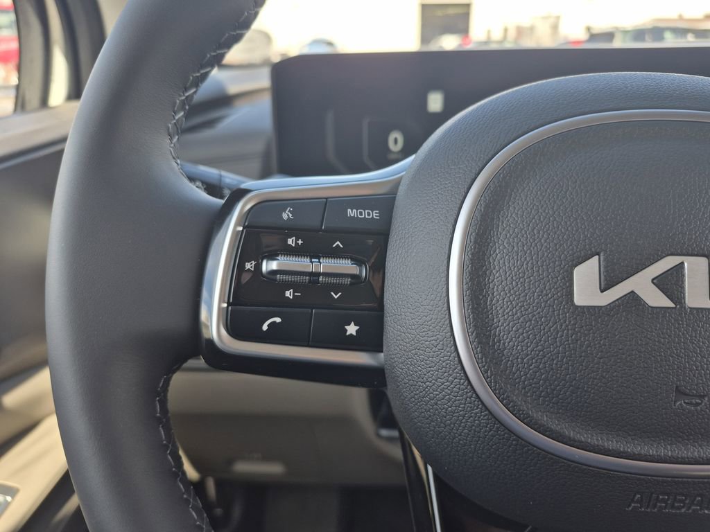 New 2026 Kia Carnival SX image 19