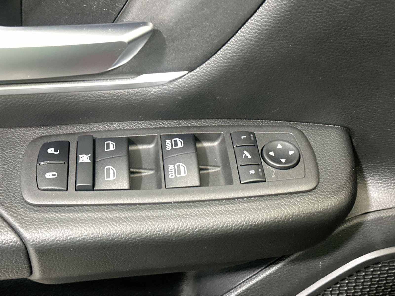 Used 2022 RAM 1500 Big Horn image 16