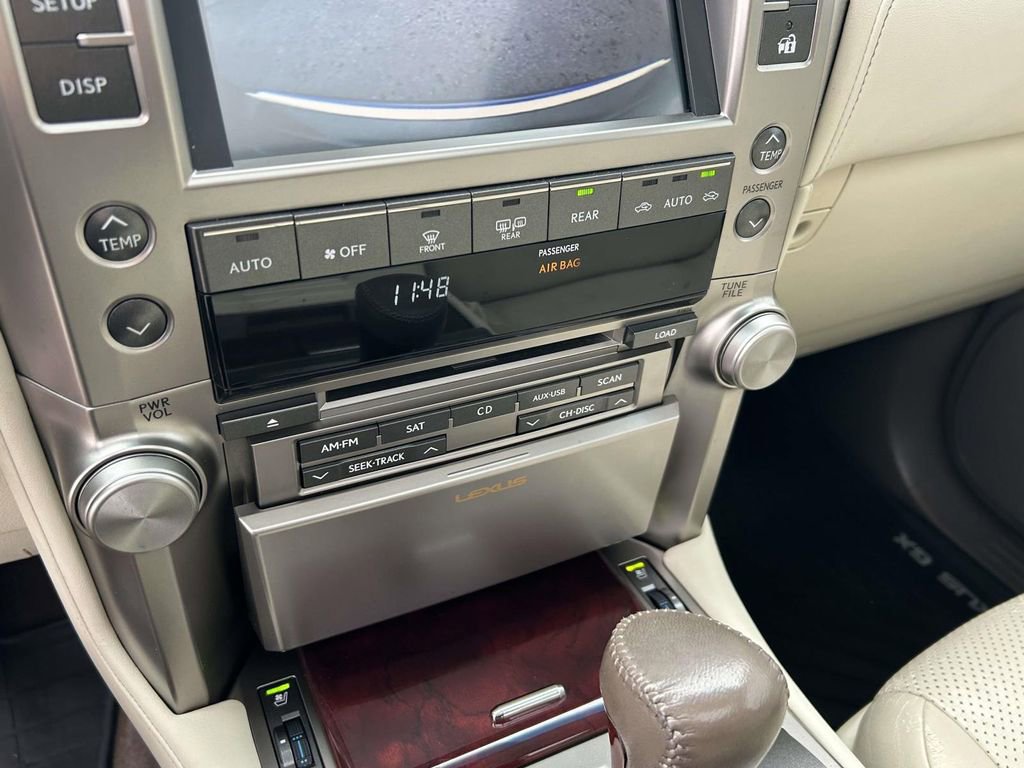 Used 2012 Lexus GX 460 w/ Comfort Plus Pkg image 26