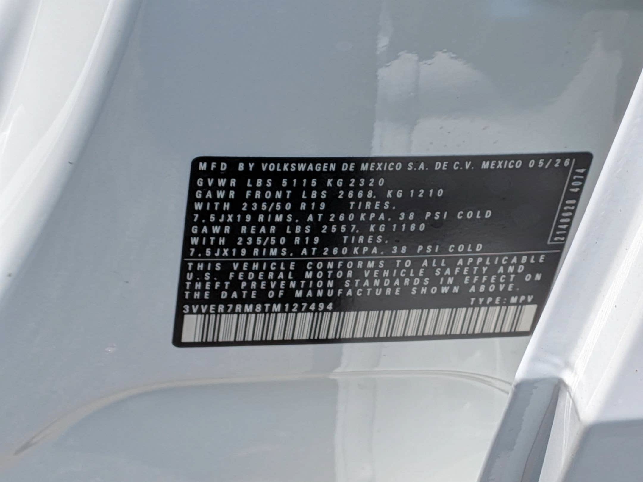 New 2026 Volkswagen Tiguan SE AWD/4WD image 37