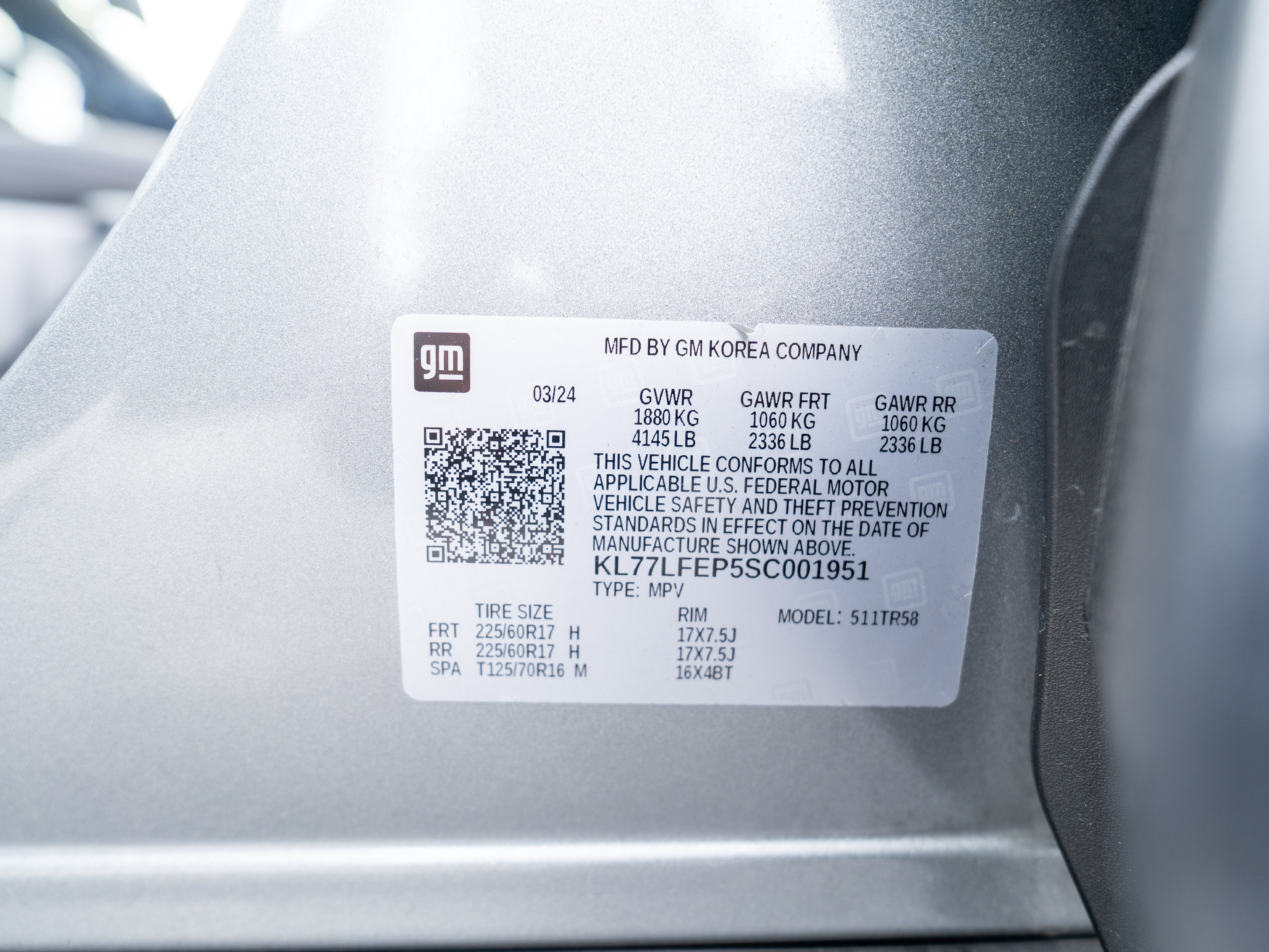 Used 2025 Chevrolet Trax LS w/ LS Convenience Package FWD image 45
