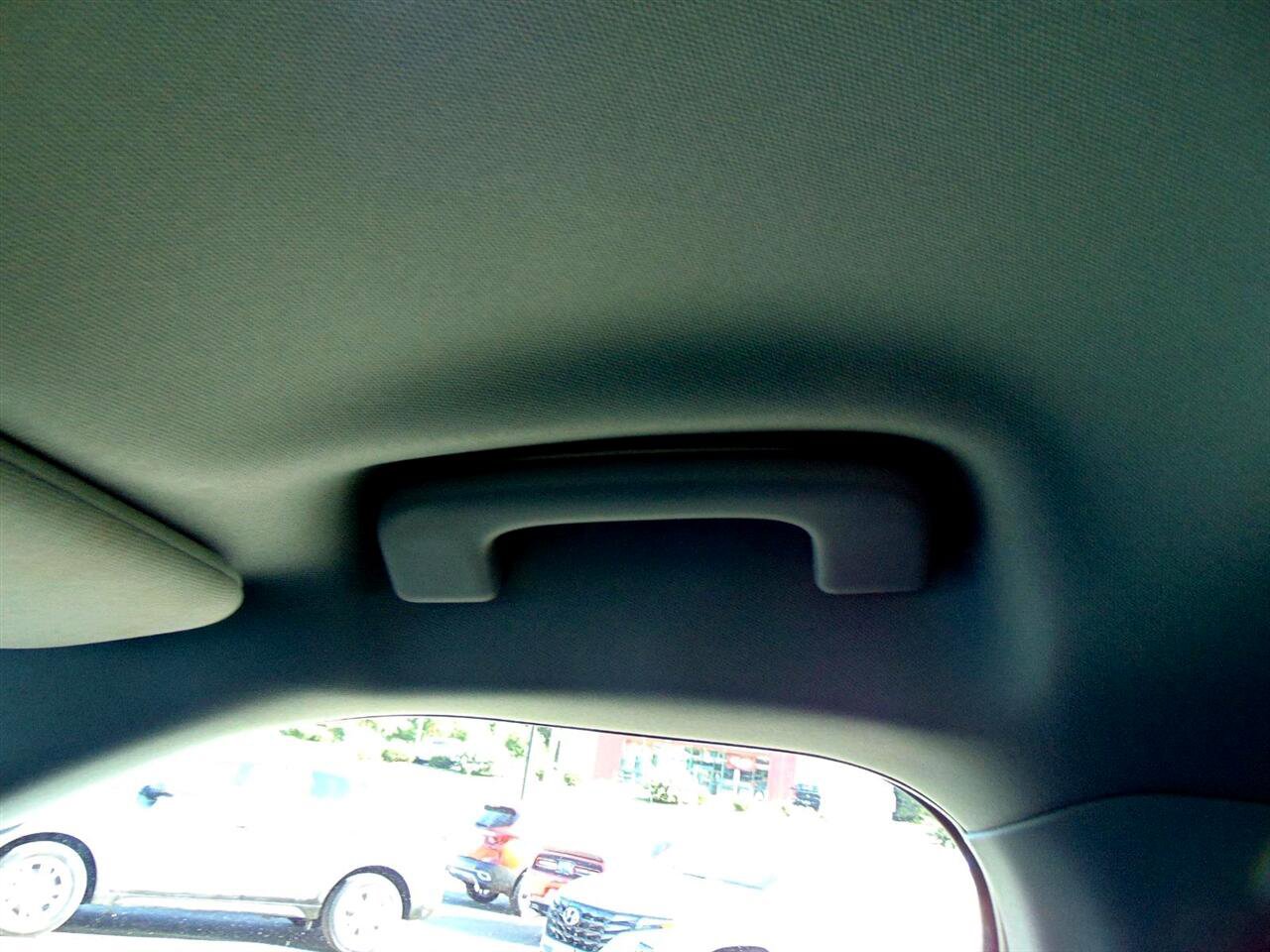 Used 2023 Ford Explorer XLT w/ Equipment Group 202A image 21