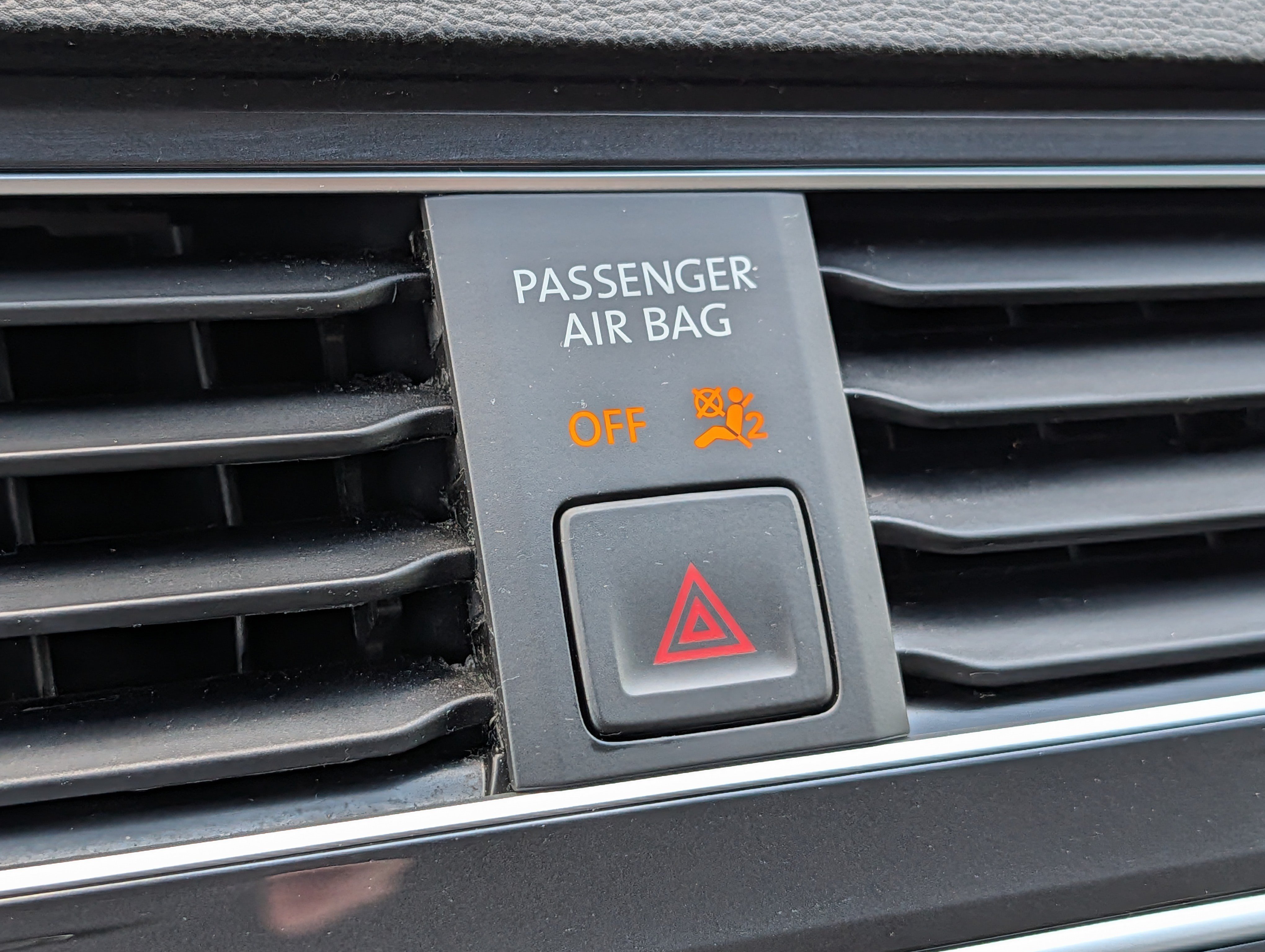Certified 2023 Volkswagen Tiguan S AWD/4WD image 33