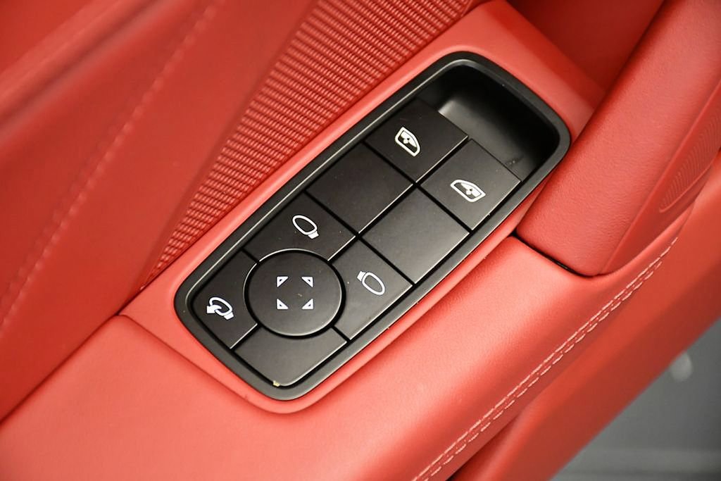 Certified 2024 Porsche 911 Turbo image 36