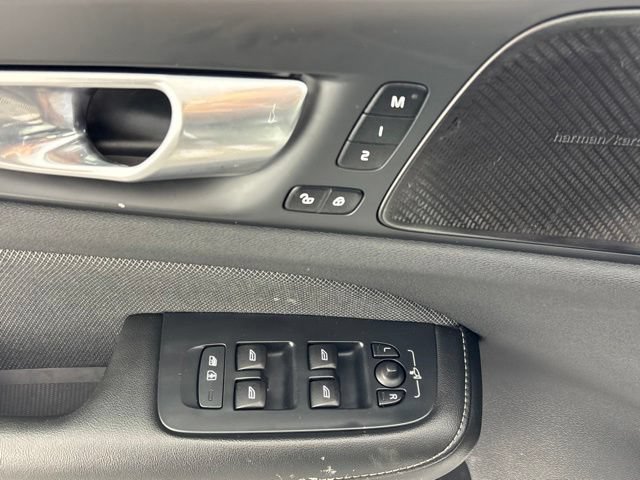 Used 2024 Volvo S60 B5 Plus AWD/4WD image 15