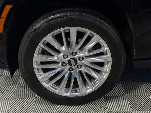Used 2026 Cadillac Escalade Luxury AWD/4WD image 13