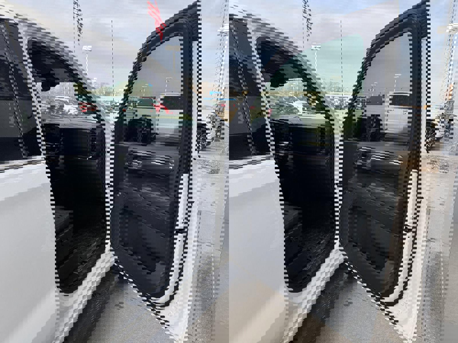 Used 2023 Chevrolet Silverado 1500 LTZ w/ LTZ Convenience Package II image 28