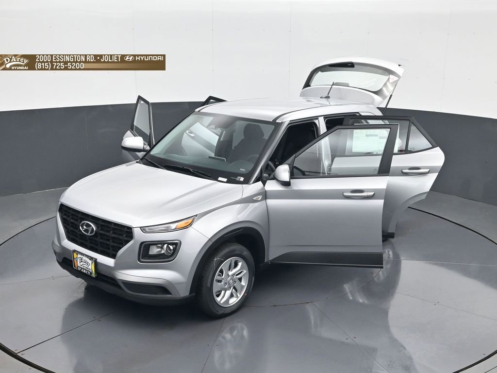 New 2026 Hyundai Venue SE FWD image 30
