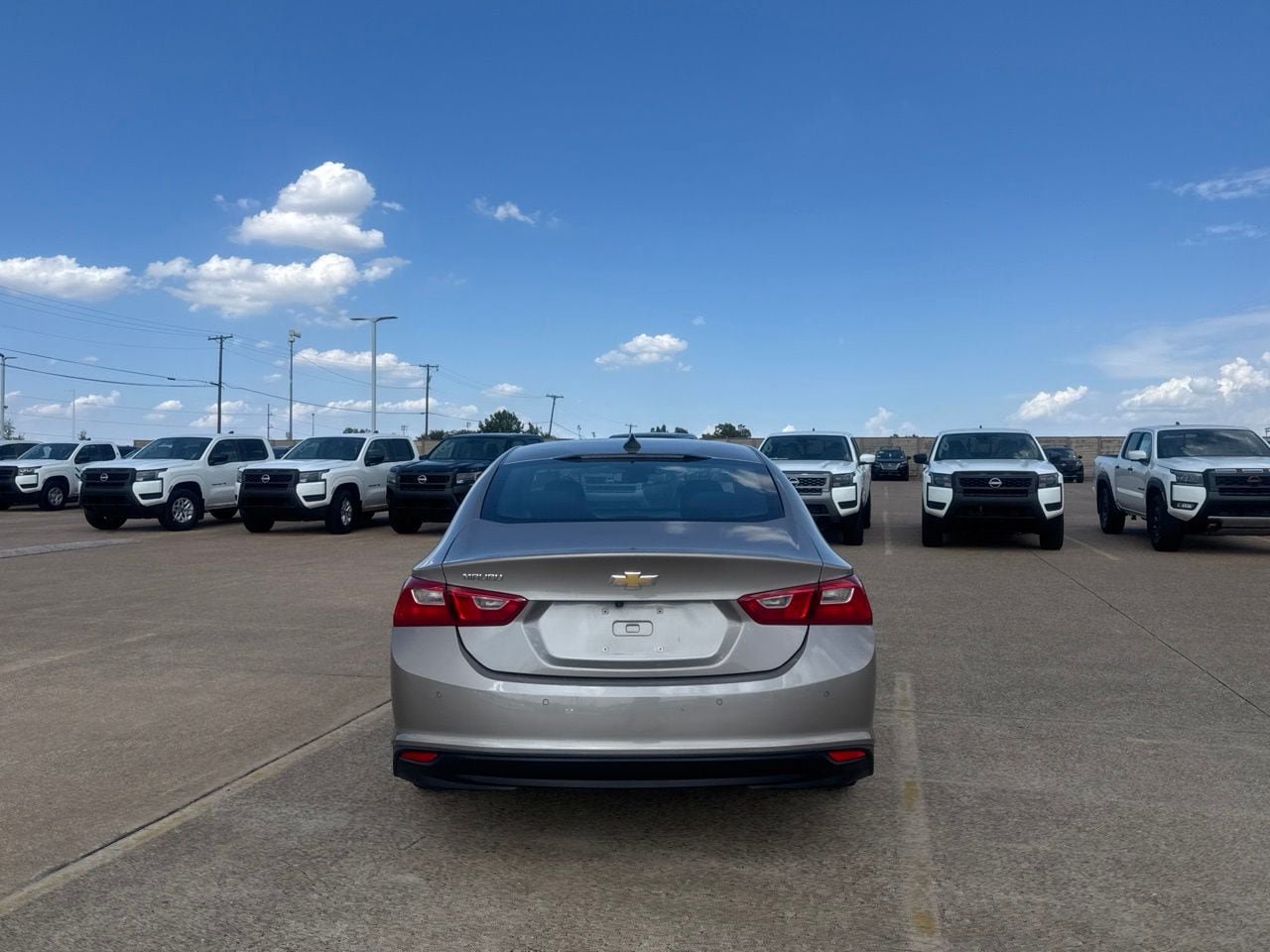 Used 2025 Chevrolet Malibu LS FWD image 20