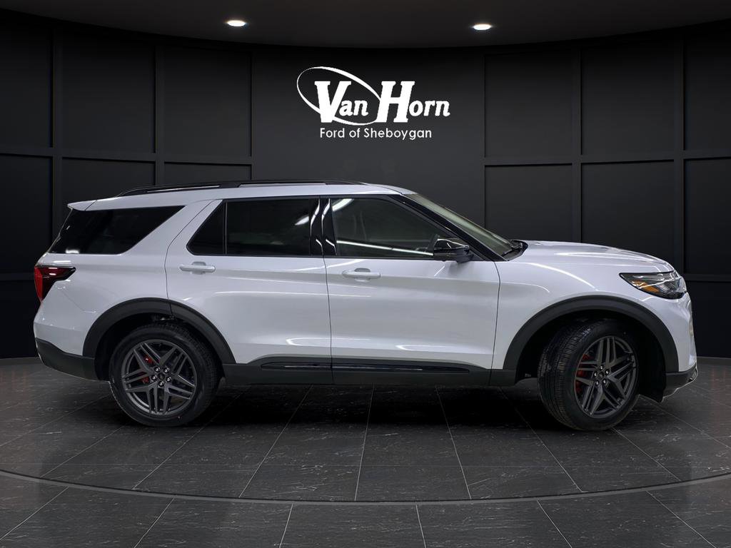 New 2026 Ford Explorer ST w/ Sun And Sound Package image 2